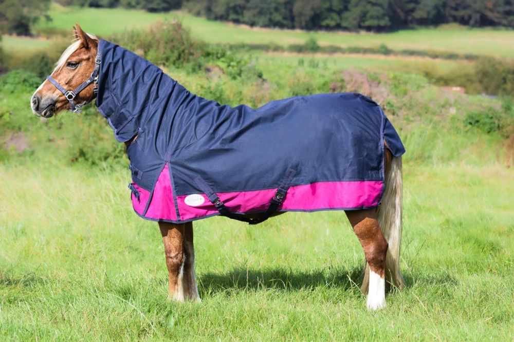 Lite Turnout 600 Denier Horse Rug Waterproof Combo Neck Navy/Raspberry 4'6 -7'3